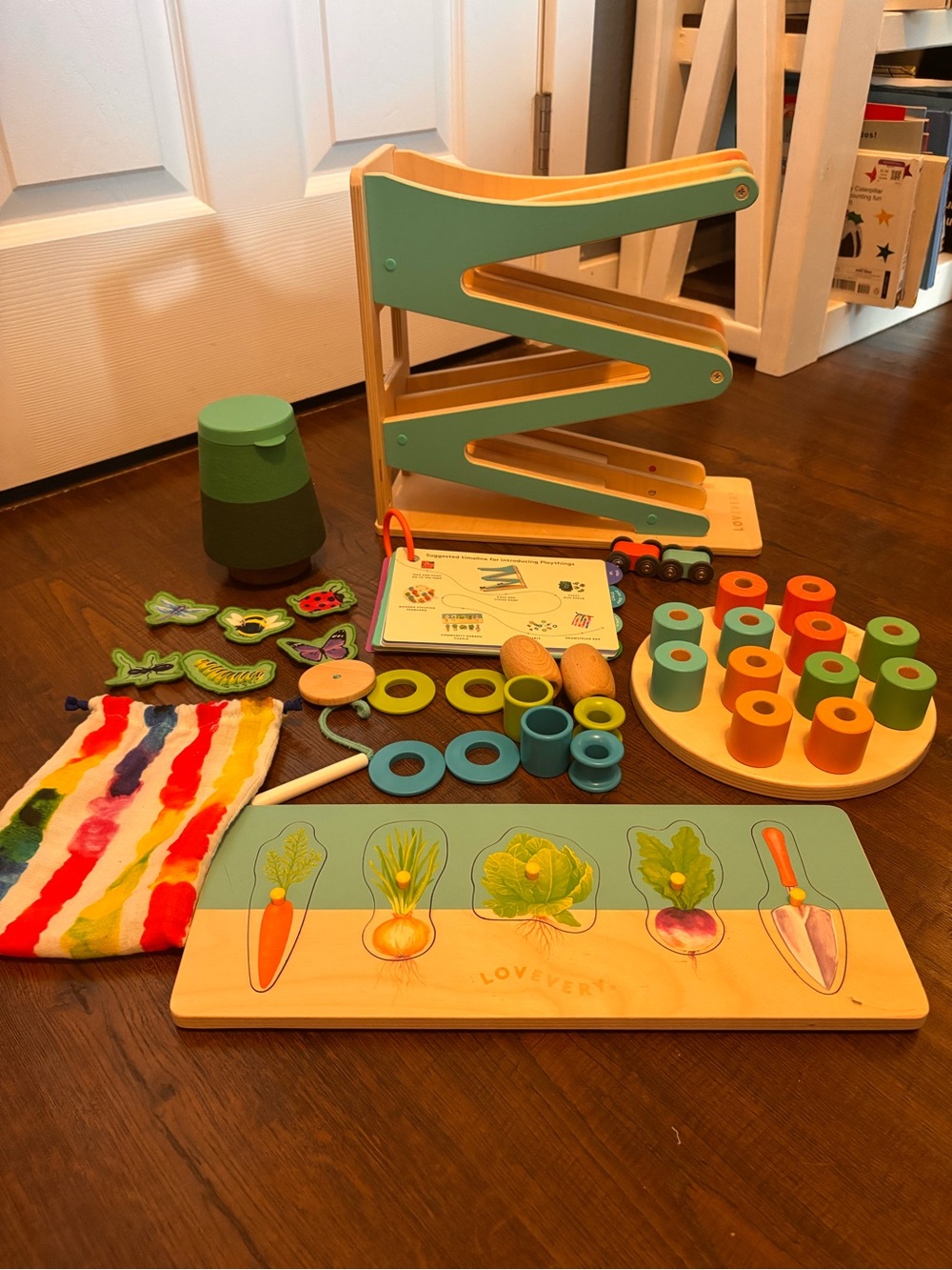 Lovevery the pioneer (aka adventurer) playkit for ages 16-18 months.